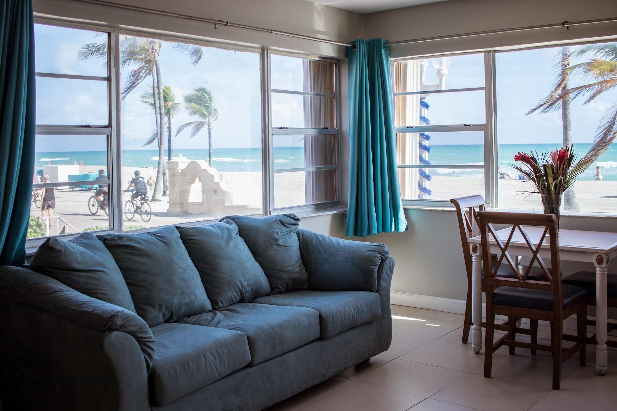 Riptide Oceanfront Hotel Холивуд Екстериор снимка